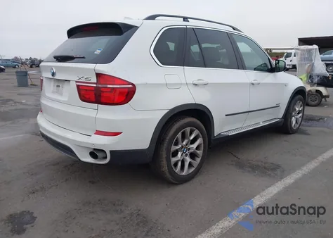 2013 BMW X5 xDrive35I/xDrive35I Premium/xDrive35I Sport Activity z USA, uszkodzony, nr VIN 5UXZV4C53D0B16999